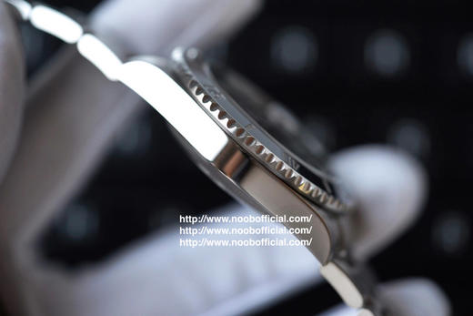 Green绿厂劳li士2020新款潜航者41系列黑水鬼，日本京瓷材料配方，尺寸41mm*12.25，密底，男士腕表，2824自动机械机芯，精钢表带 商品图7