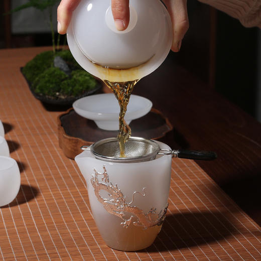 玉瓷镶银龙公道杯 家用分茶器茶道配件茶海 商品图2