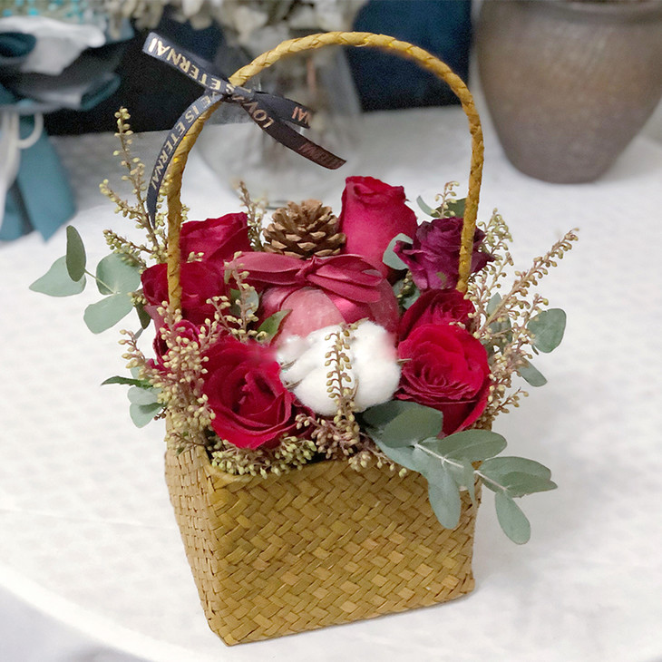 苹果手提小花篮生日花束平安夜圣诞节平安果送女朋友老婆闺蜜同学送花