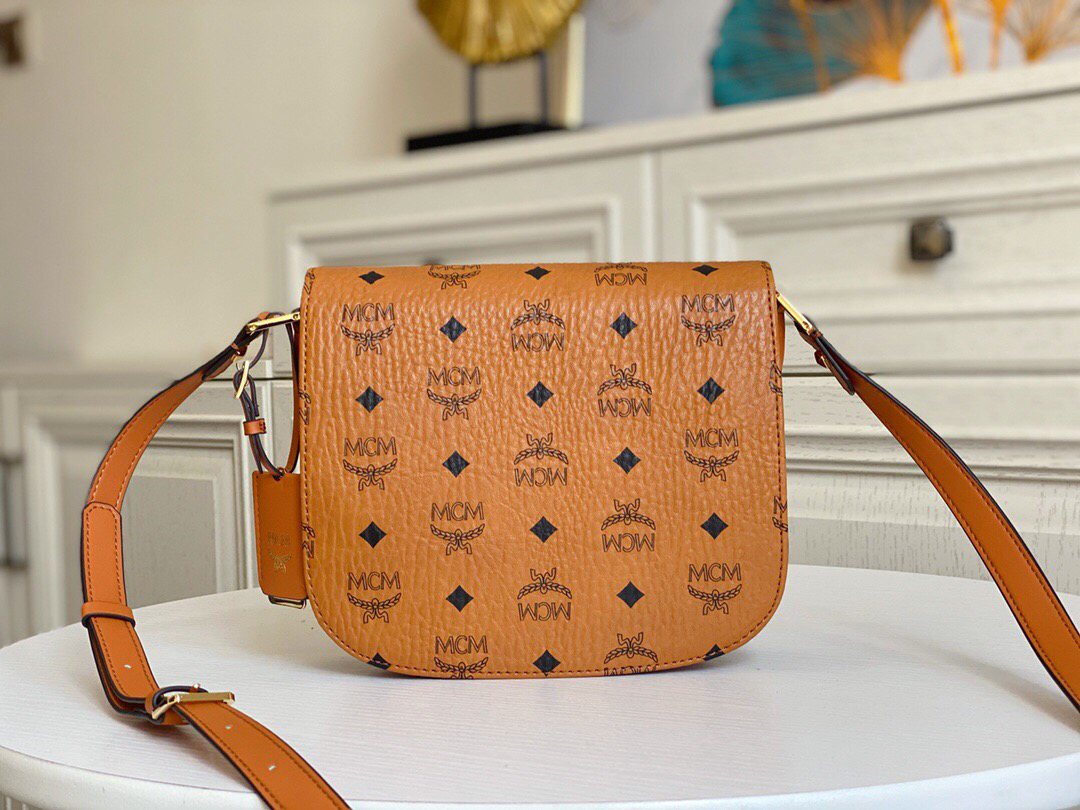 再次相见不能错过原厂正品韩国专柜mcm经典复古马鞍包耐看适合各种