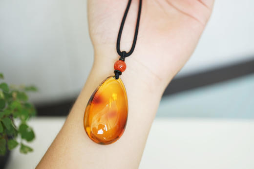 墨西哥红蓝珀水滴吊坠   特价 商品图8