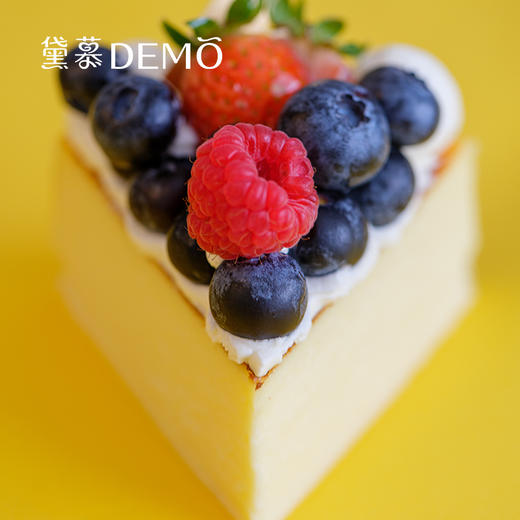 【限时20元】黑金焗烤嫩芝士西点 门店兑换券 · 线下门店通用 · 12月31日前兑换 商品图1