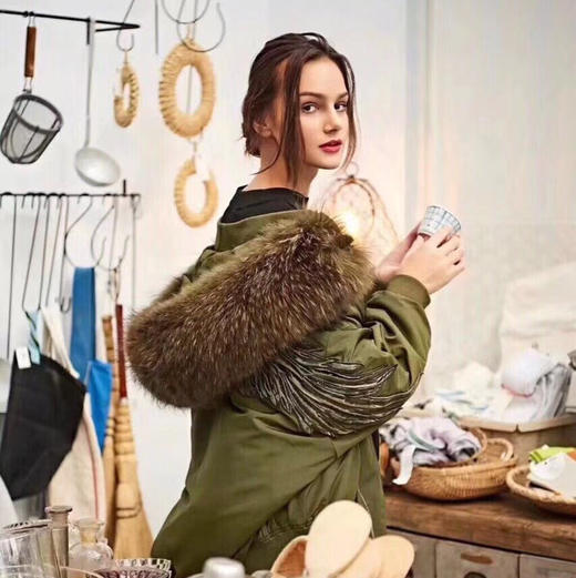 纯原单6990 意大利miss家新款皮草两件套大衣外套1128m 商品图8