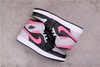 乔丹1代中帮系列Air Jordan 1Air Jordan 1 Mid 已经是深受无数潮人喜爱的优质搭配鞋款，随着换季，估计不少优质配色又会成为大家入手的选择。 商品缩略图1