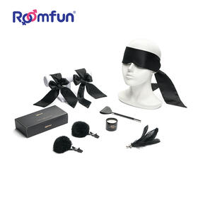 roomfun房趣S M调情套装莱茵 情趣挑爱逗羽毛SP小皮拍丝绸手铐眼罩低温蜡烛