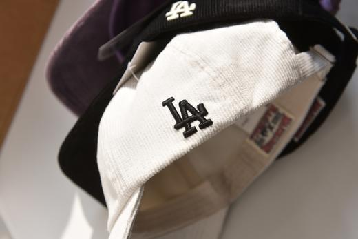 M1B N.Y 米老鼠联名款 灯芯绒刺绣棒球帽 PJ397 商品图4