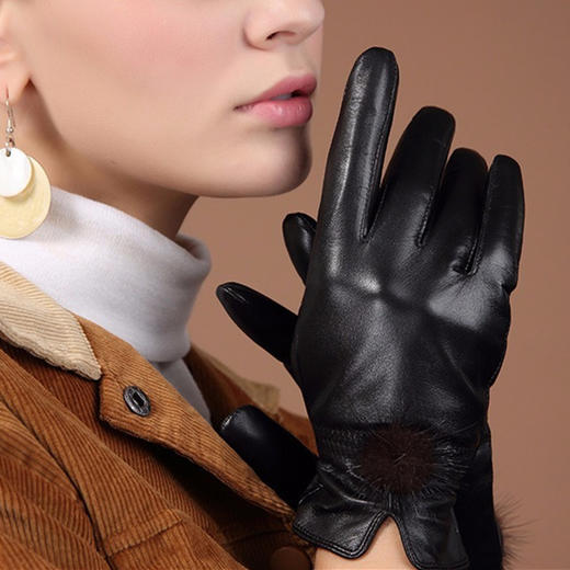 JM-BW014进口羊皮秋冬加厚保暖款时尚兔毛毛球女式真皮手套 商品图2
