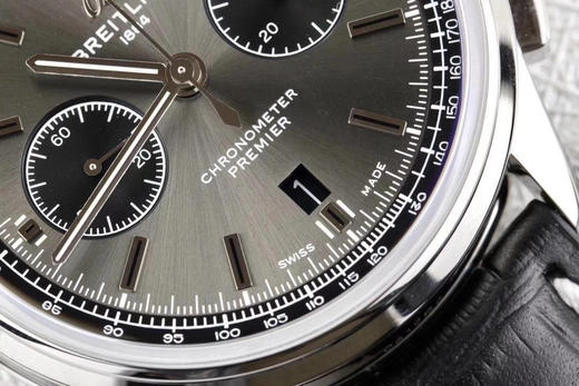 GF新品百年灵璞雅B01计时腕表Premier B01 Chronograph （吴彦祖同款）材质： 316L精钢直径： 42毫米厚度： 13.65毫米表镜： 锅盖弧面蓝宝石，双面防眩处理表底 商品图4