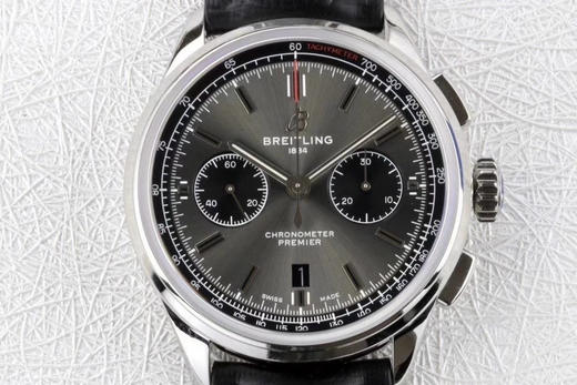 GF新品百年灵璞雅B01计时腕表Premier B01 Chronograph （吴彦祖同款）材质： 316L精钢直径： 42毫米厚度： 13.65毫米表镜： 锅盖弧面蓝宝石，双面防眩处理表底 商品图1