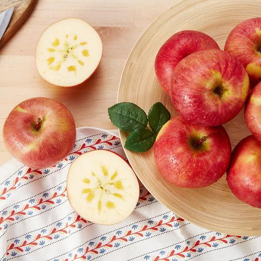 【分仓直发包邮 预售 25.12.10日左右发货】中粮安萃新疆阿克苏红富士苹果礼盒3.5kg（12粒） 商品图3