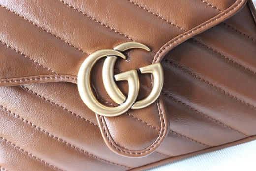 GG新款焦糖提手邮差包 商品图5