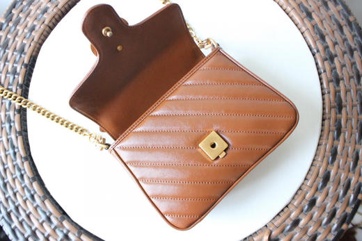 GG新款焦糖提手邮差包 商品图8