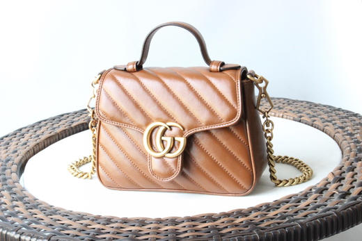 GG新款焦糖提手邮差包 商品图3