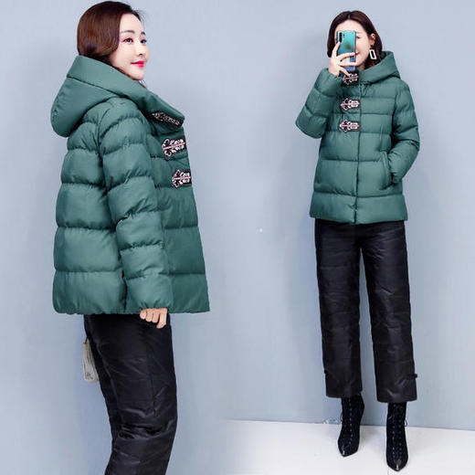 WZNH-ASG2067时尚气质保暖连帽修身羽绒棉棉衣两件套 商品图1