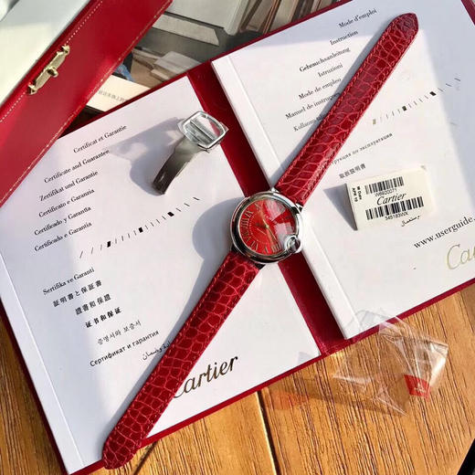 渠道货 原装瑞士机！仅有少量！卡地亚机械款蓝气球系列中号女款，33mm表盘，请区别这是机械的机械的机械的！ 商品图0