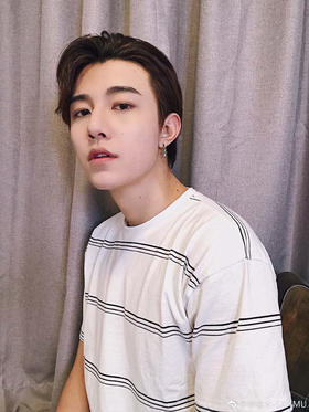 克罗心双面耳饰，一面带钻，一面光版