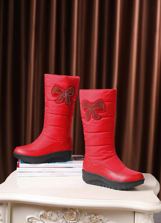 上海旗袍厂MJM-101B    冬季新款纯色厚底太空棉羽绒雪地靴松糕底个性时尚水钻蝴蝶女棉靴 商品图2