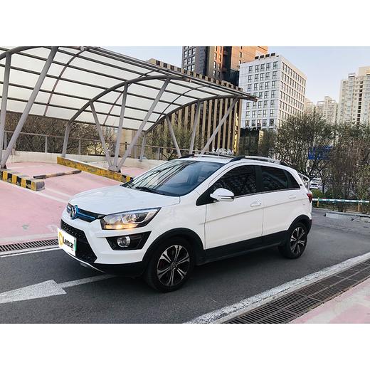 北汽新能源 EX260 乐活版【长租-北京】 商品图3