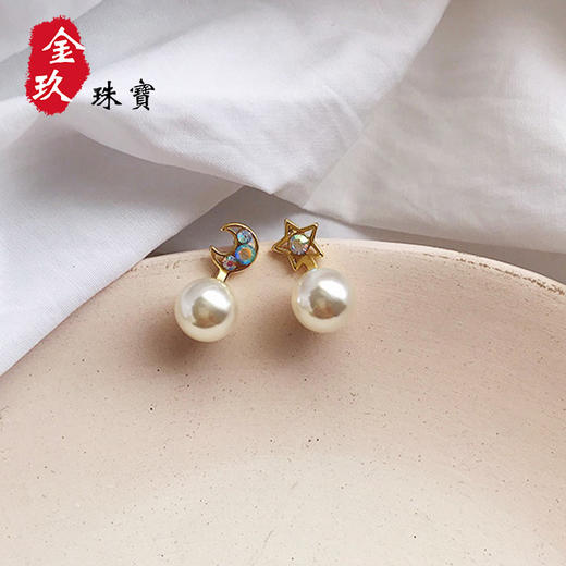 s925银针星月珍珠耳钉 商品图4