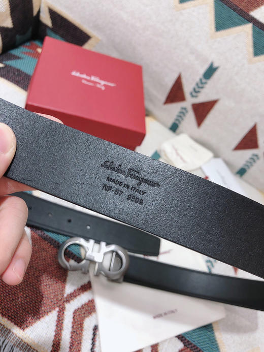 SF菲拉格慕-枪色扣-两侧压纹 商品图6