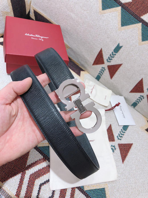 SF菲拉格慕-银色拼接扣-水波纹 商品图6