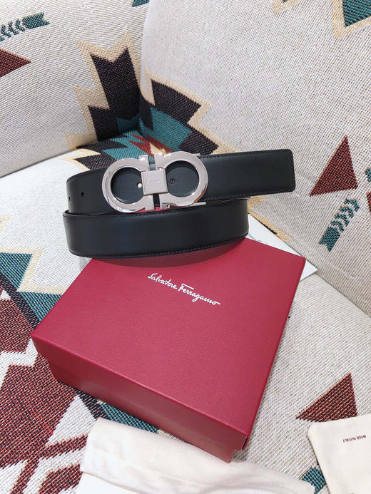 SF菲拉格慕-银色窄扣-平纹牛皮 商品图2