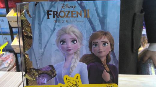 138g可味冰雪奇缘牛奶夹心巧克力 商品图0