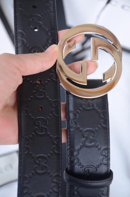 GG压花银扣单面男士腰带 商品图7