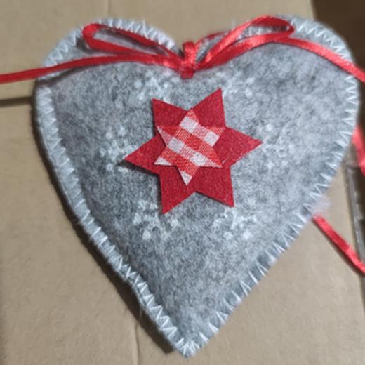 布艺装饰（灰色心形） 商品图0