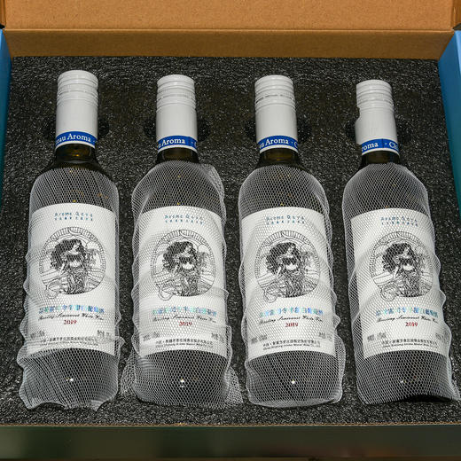 芳香庄园·尕亚雷司令半甜白葡萄酒  4瓶礼盒装（4*375ml） 商品图5