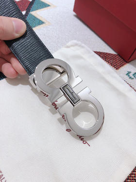 SF菲拉格慕-银色拼接扣-水波纹