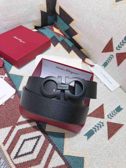 SF菲拉格慕-磨砂黑扣-水波纹牛皮 商品图2