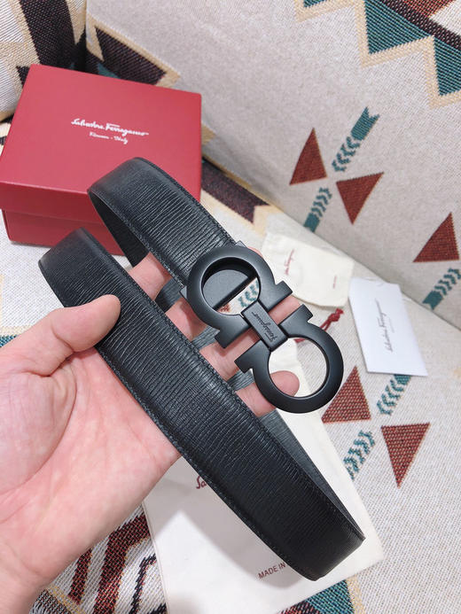 SF菲拉格慕-磨砂黑扣-水波纹 商品图1