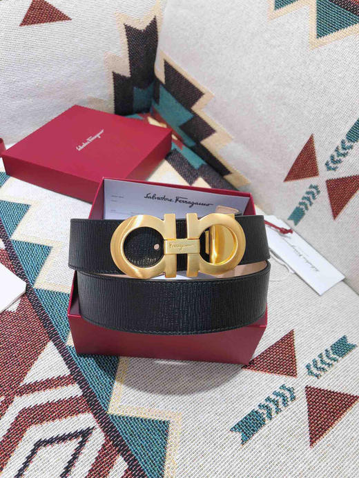 SF菲拉格慕-金色扣-水波纹牛皮 商品图1