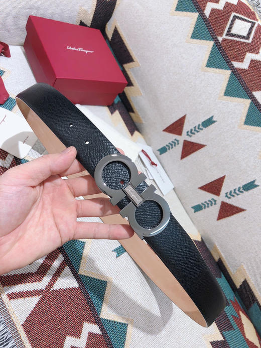 SF菲拉格慕-枪色拼色扣-手掌纹+树脂皮 商品图0