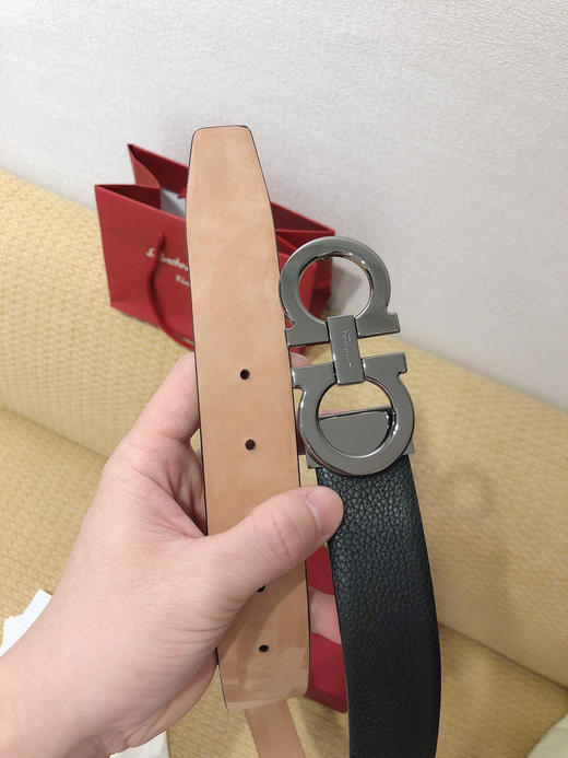 SF菲拉格慕-枪色扣-荔枝纹+树膏皮 商品图6