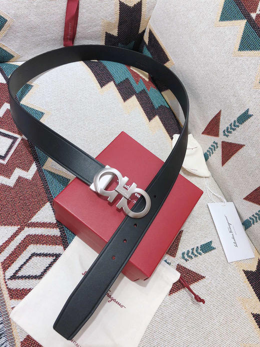 SF菲拉格慕-银色扣-两侧压纹 商品图6