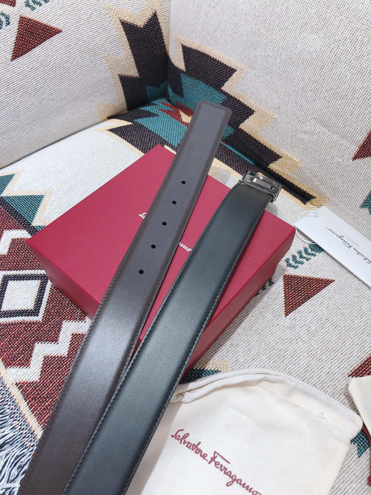 SF菲拉格慕-枪色窄扣-平纹牛皮 商品图7