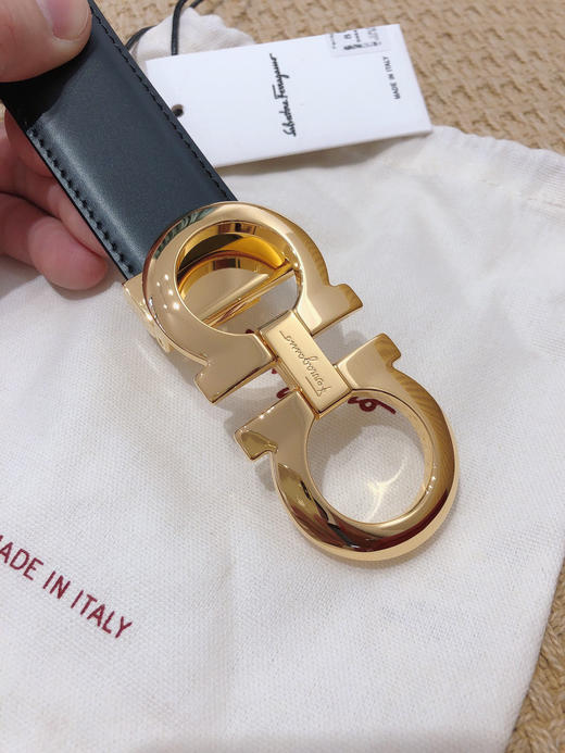 SF菲拉格慕-金色扣-平纹+树膏皮 商品图0