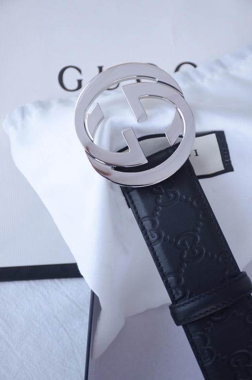 GG压花银扣单面男士腰带 商品图2