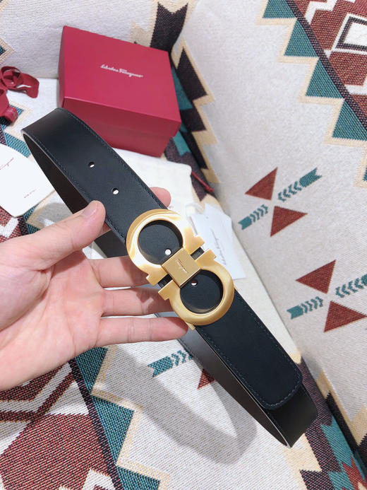 SF菲拉格慕-金色窄扣-平纹牛皮 商品图0