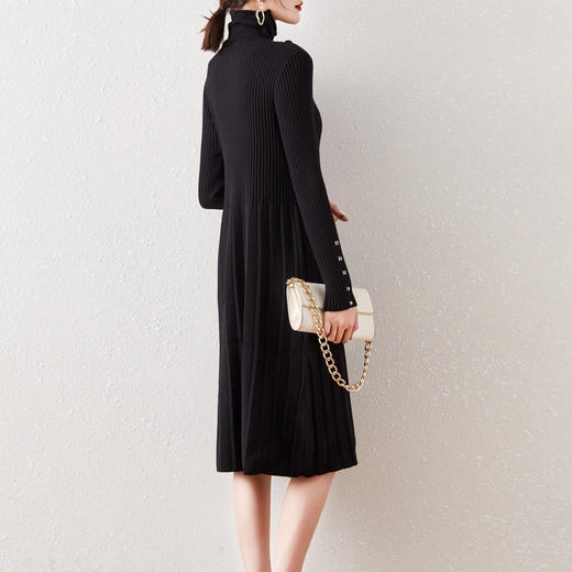 气质名媛风，纯色针织a字高领连衣裙DB897 商品图3
