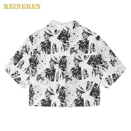 女战士印花短上衣 商品图2