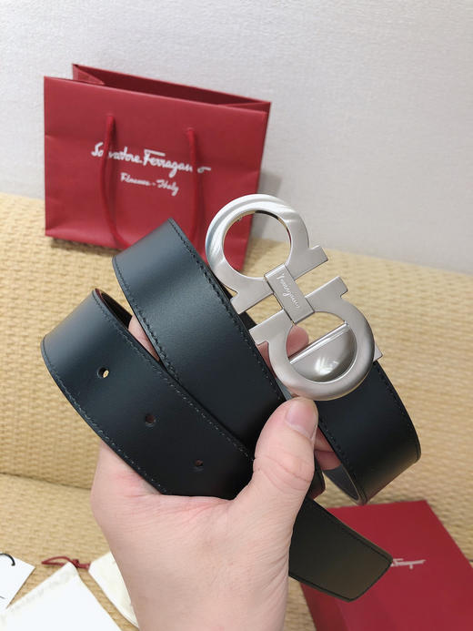 SF菲拉格慕-银色扣-黑棕双面牛皮 商品图1