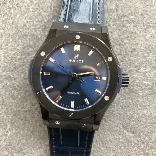 复刻新高度：恒宝经典融合系列，原版1:1开模，耗时13个月，技术突破三大亮点：1⃣：表壳采用同正品一致的钛金属打造而成，此款乃抛光拉丝面 商品图11