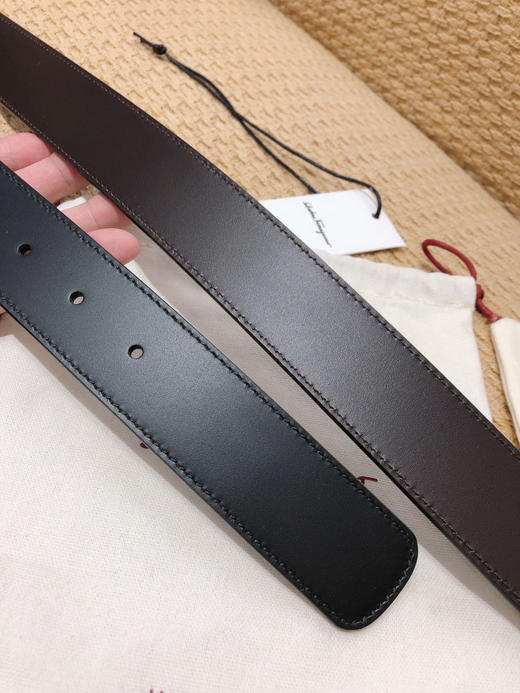 SF菲拉格慕-银色扣-黑棕双面牛皮 商品图7