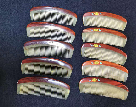 檀木羊角梳子 商品图2