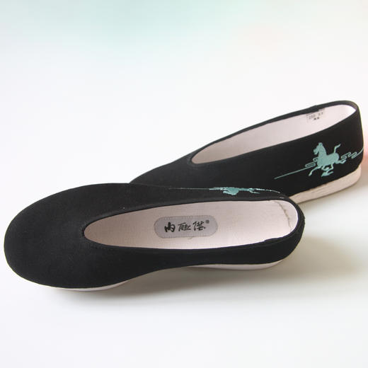 内联升男鞋手工千层底老北京布底文创马踏飞燕绣花手工布鞋（男千）8508A 商品图2