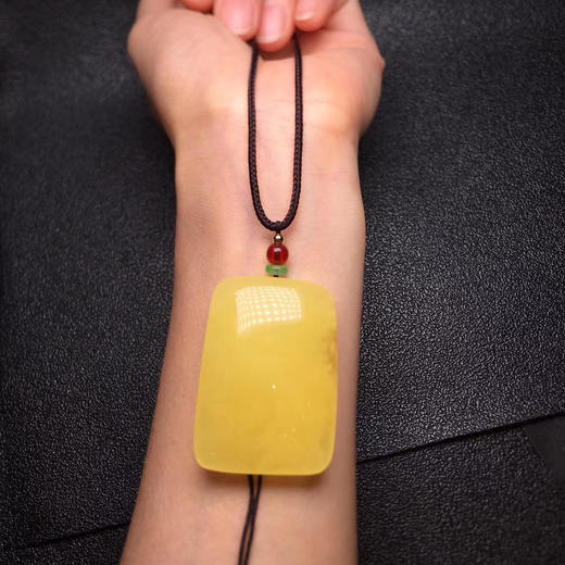 俄料蜜蜡满蜜柠檬黄无事牌吊坠 p11 商品图5