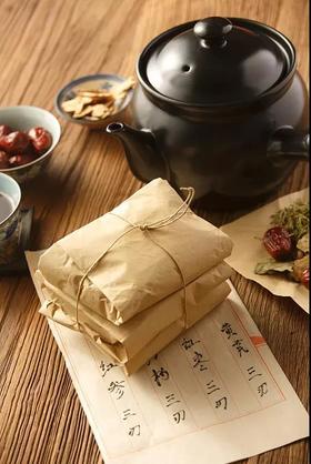  脱发有救了！这个方子拯救日渐稀疏的发量，斑秃、雄秃都有效。 